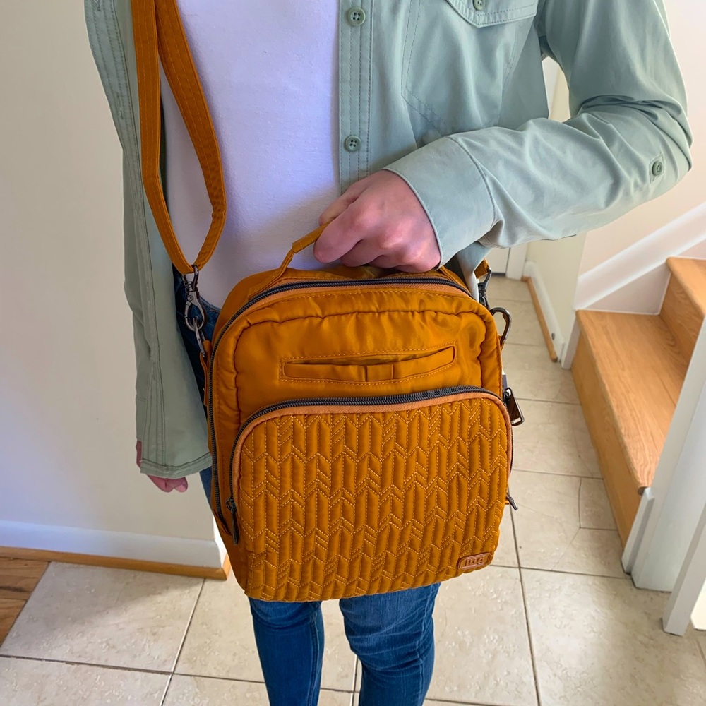 Lug Ranger Handbag/Crossbody in Amber